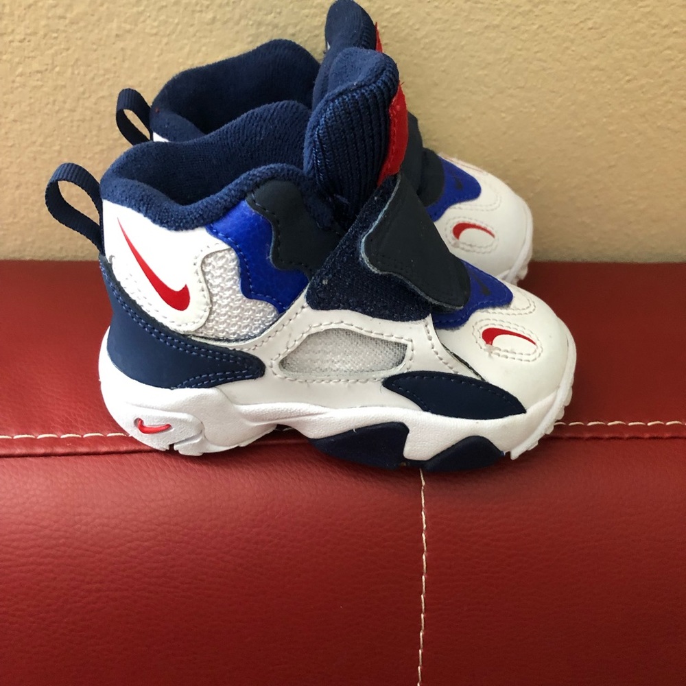 Size5 toddler Nike